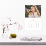 Calendar de perete