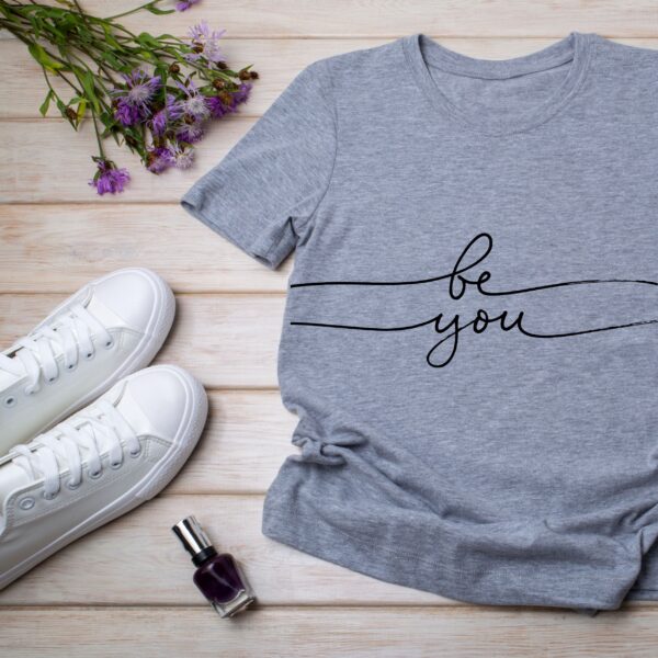 Tricou "be you"